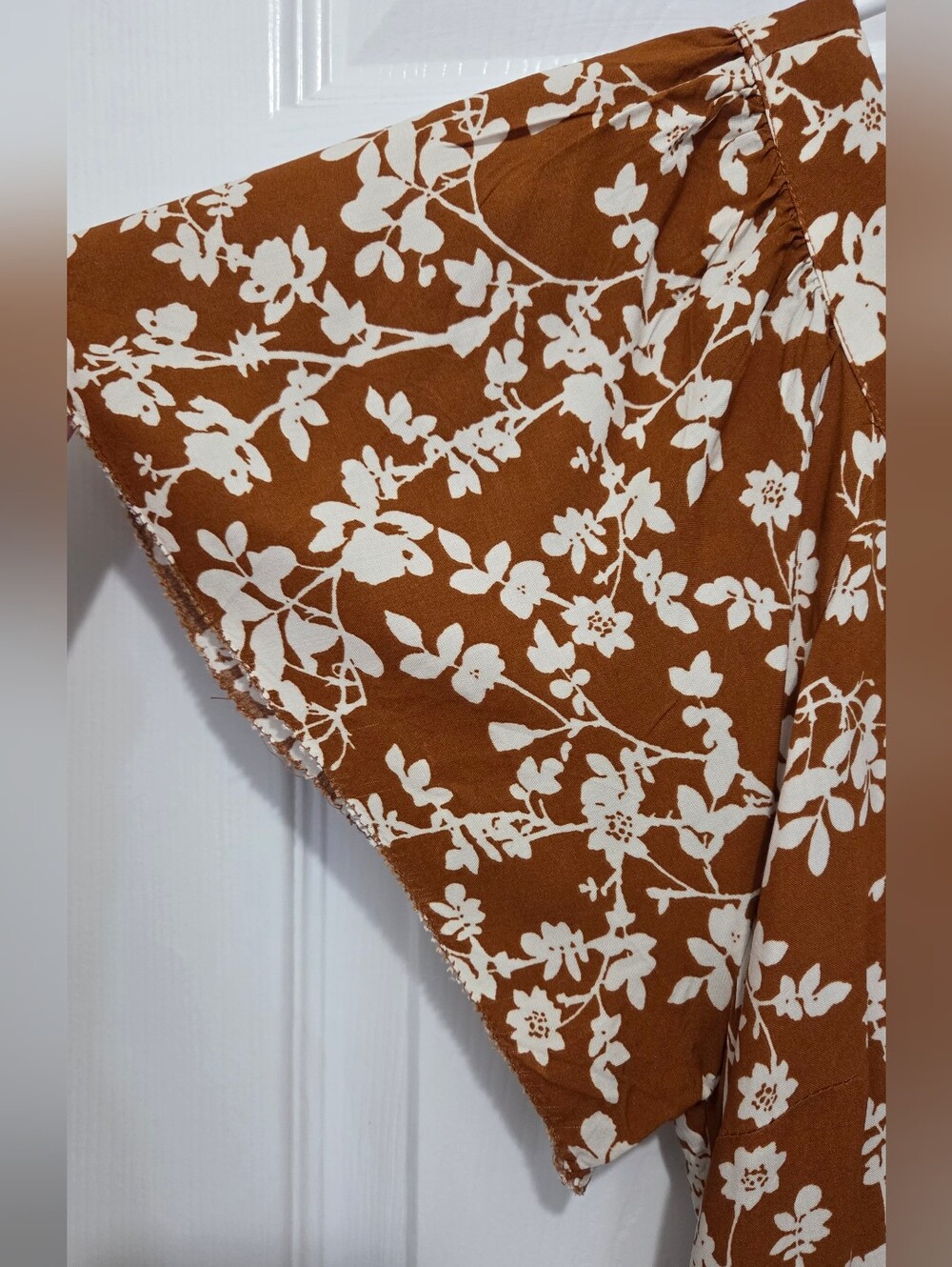 Old Navy Brown Floral Short Sleeve Tiered Mini Dress Sz Small Petite Boho Casual - Picture 5 of 13